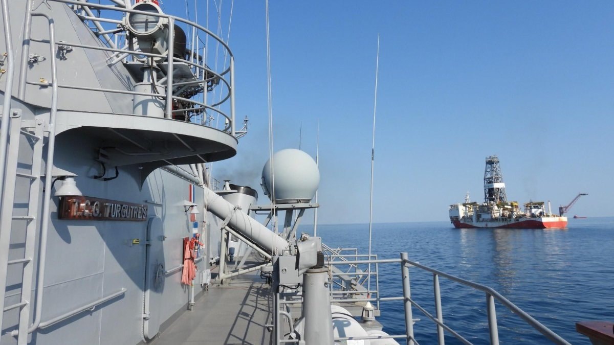 MSB’den Mavi Vatan’da tam koruma: TCG Turgutreis, Yavuz ve Abdülhamid Han’ın yanında