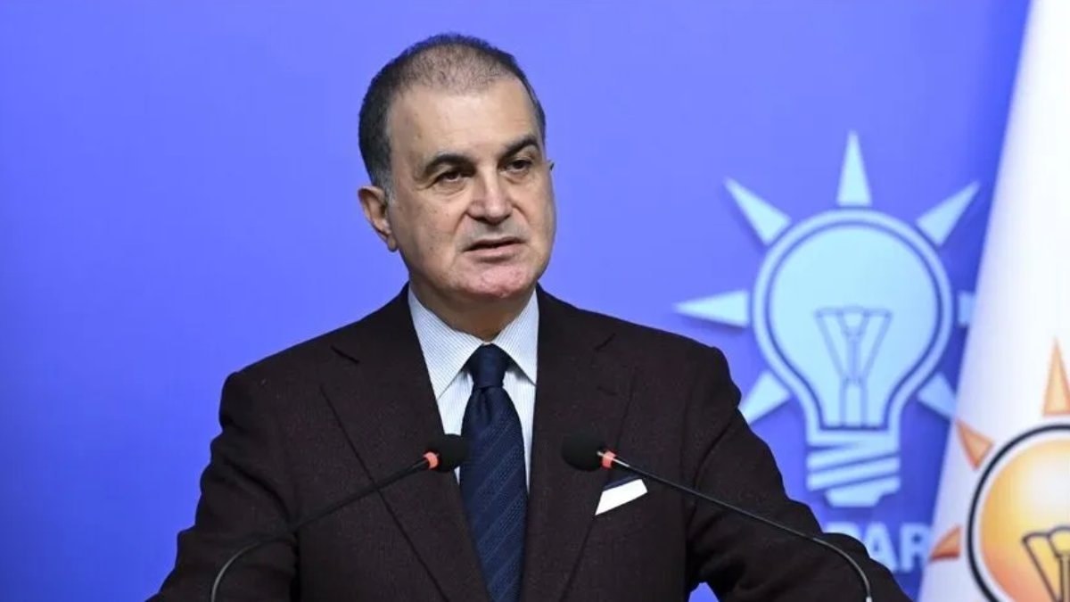 Ömer Çelik’ten Yeni Parti yorumu