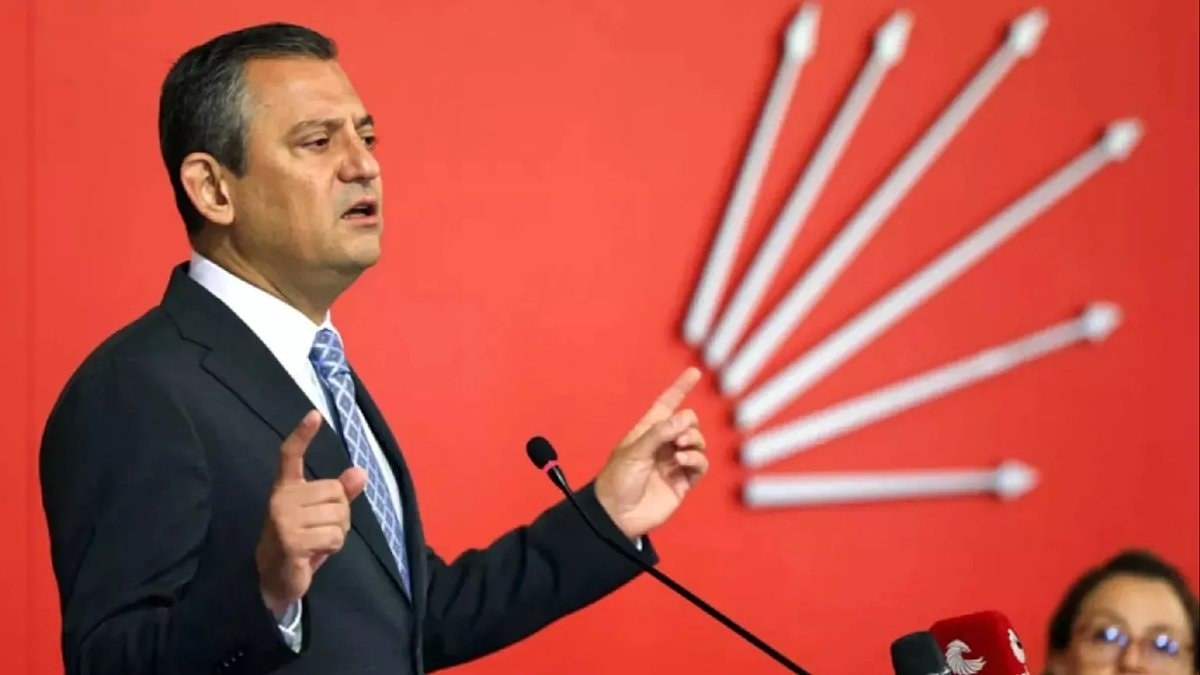 Özgür Özel yeni parti için harekete geçiyor