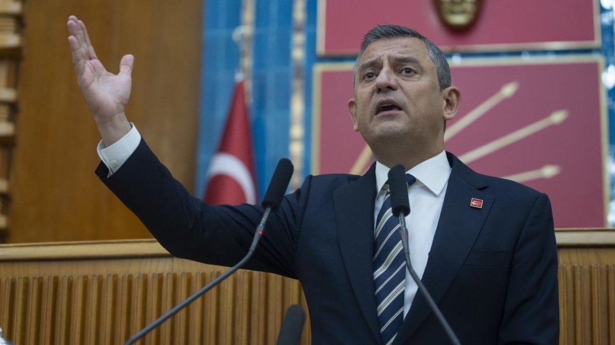 Özgür Özel’den ‘grup toplantısı’ kararı