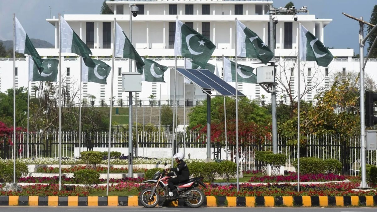Pakistan, Çin’in teşvikiyle ABD ve İran arasında devreye girdi