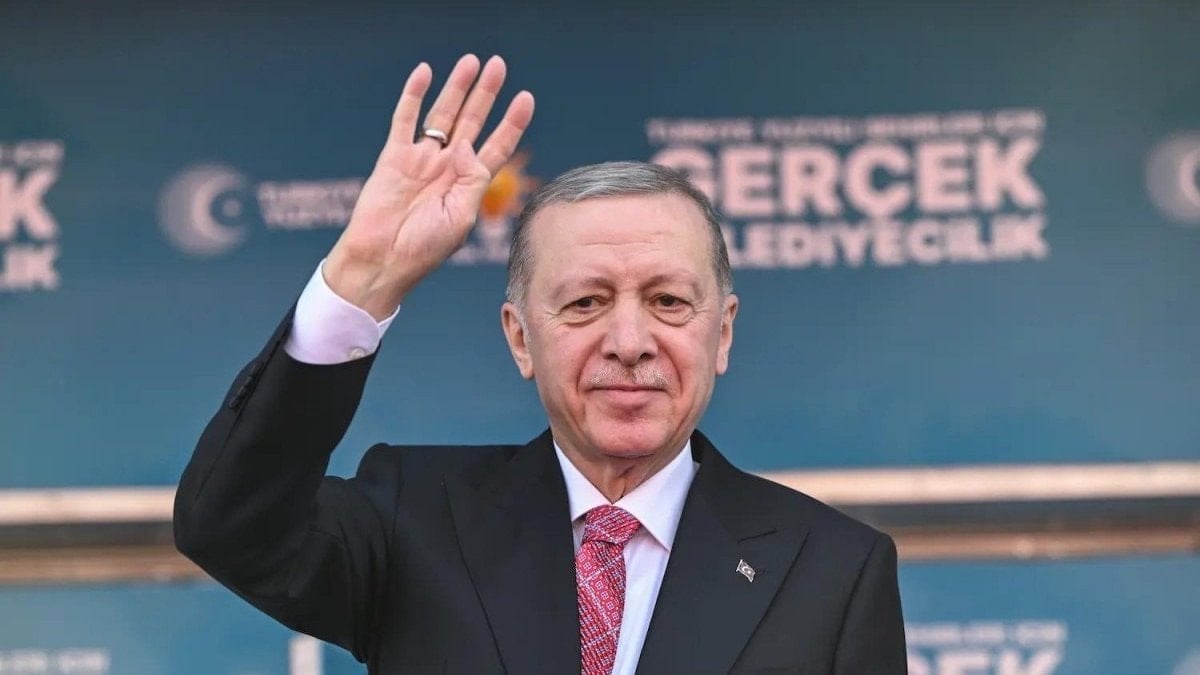 Seçim anketi: AK Parti açık ara birinci, ‘Özgür Özel’in partisi’ geride kaldı