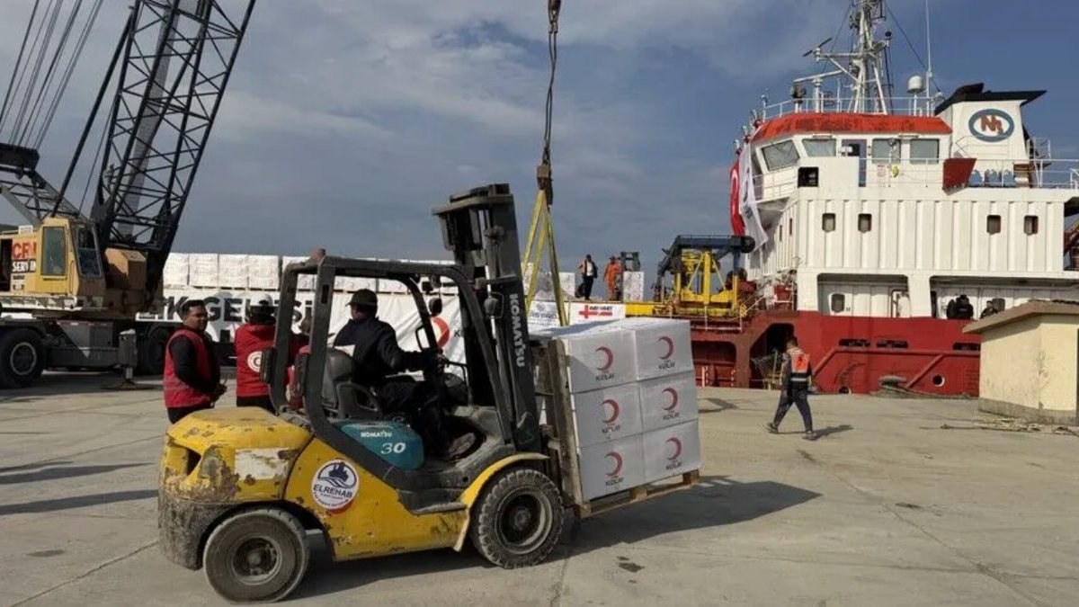 Türkiye’den 5 kıtada 85 ülkeye yardım eli