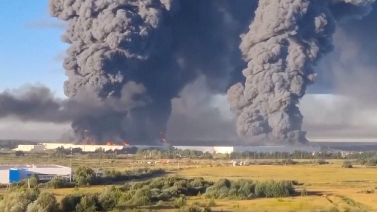 Ukrayna’dan Rusya’nın e-ticaret devine İHA saldırısı: 8 ölü, 62 yaralı
