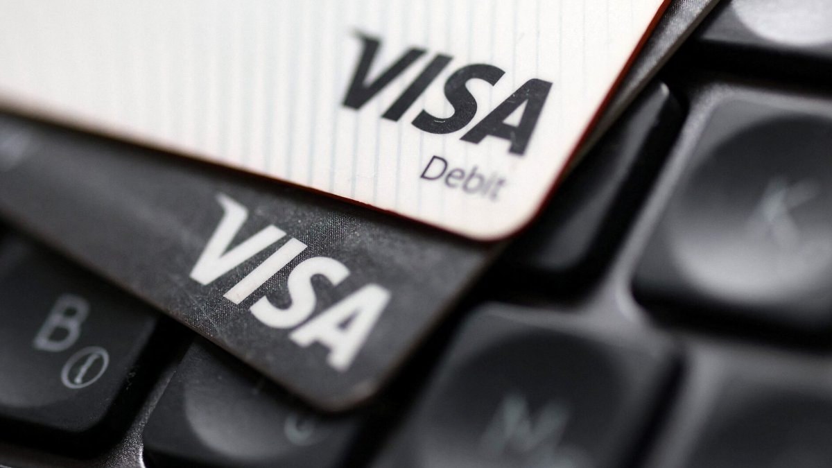 Visa, yaklaşık 2 bin 600 kişiyi işten çıkarmayı planlıyor