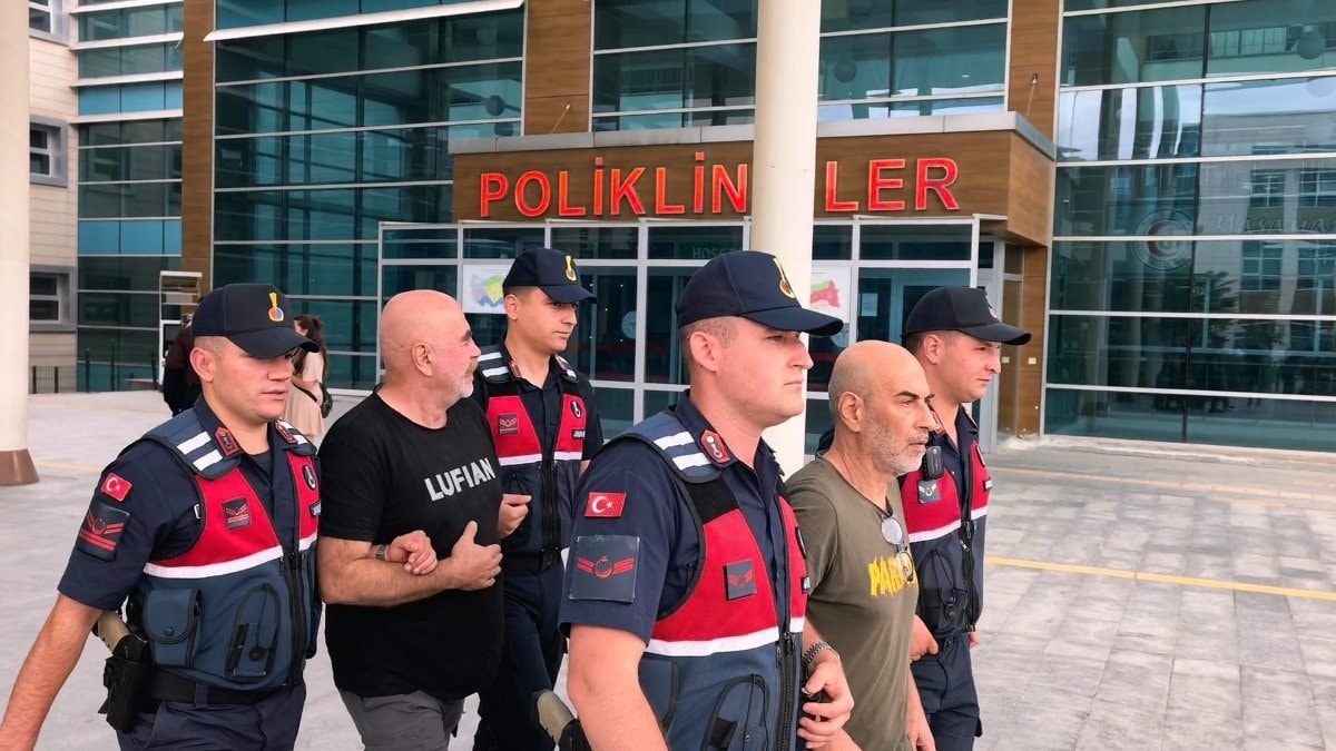 Yönetmen Ezel Akay adli kontrol şartıyla serbest bırakıldı