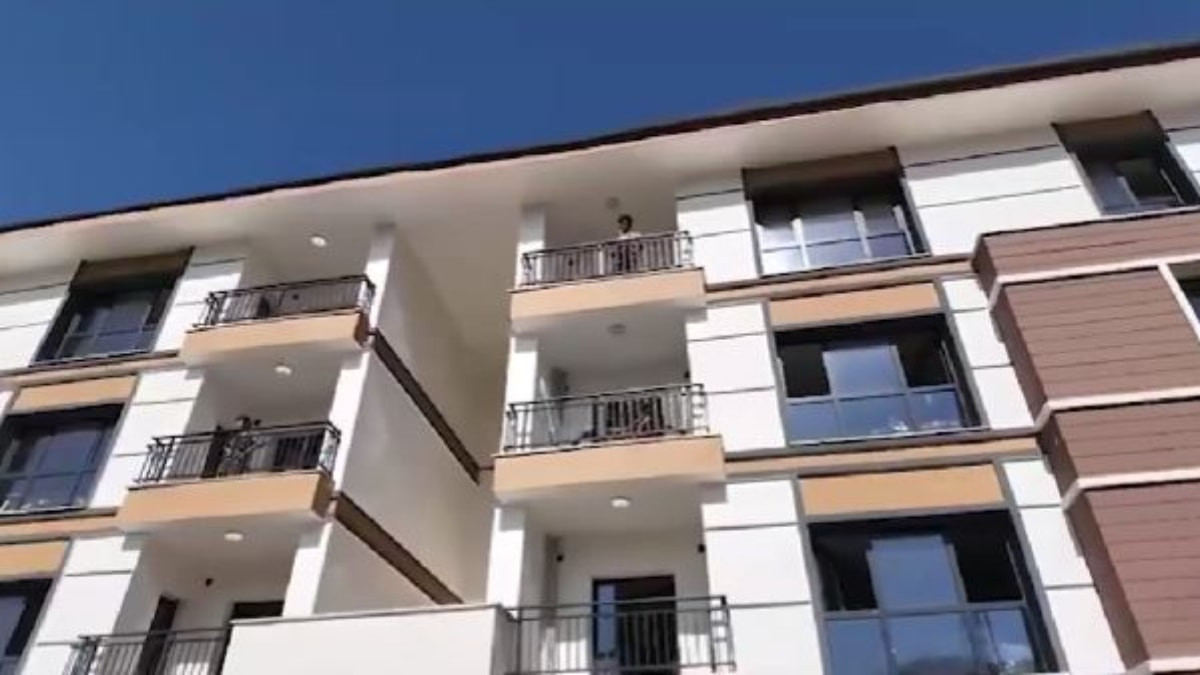 371 Ahıska Türkü aile Ahlat’taki yeni evlerine yerleştirildi
