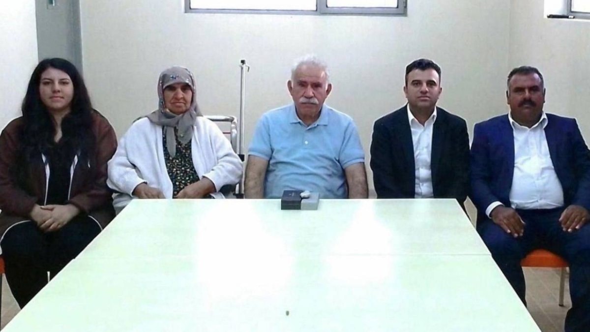 Abdullah Öcalan’ın İmralı’da çektirilen aile fotoğrafı ortaya çıktı