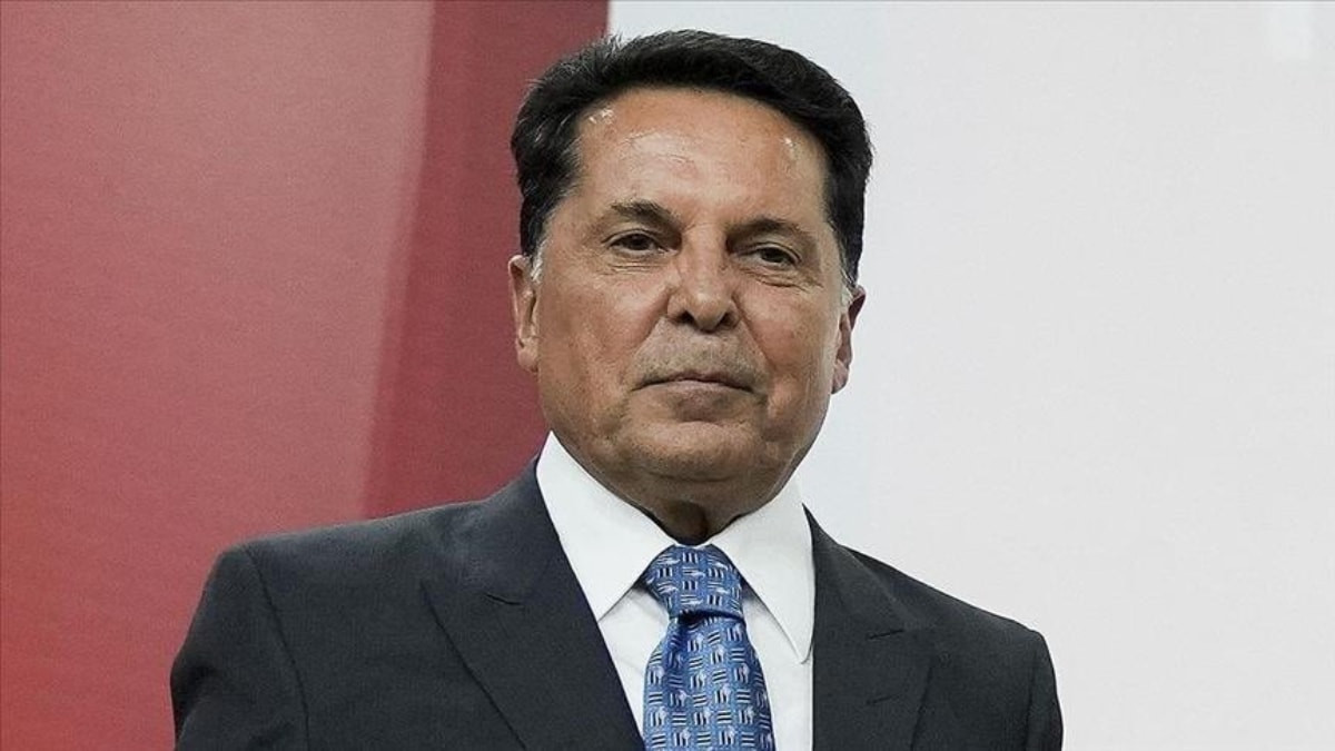 Ahmet Özer’in memuriyetinin yasaklanmasına karar verildi