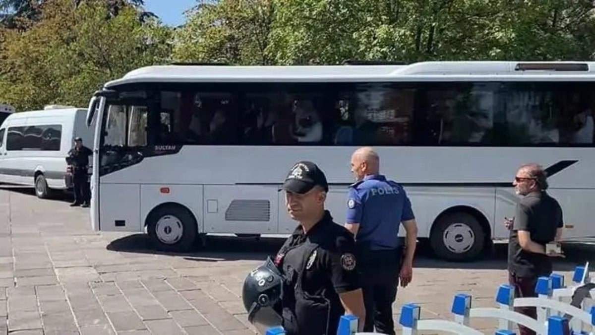 Alihan Kuriş suç örgütü şüphelilerinin adliyeye sevk görüntüleri paylaşıldı