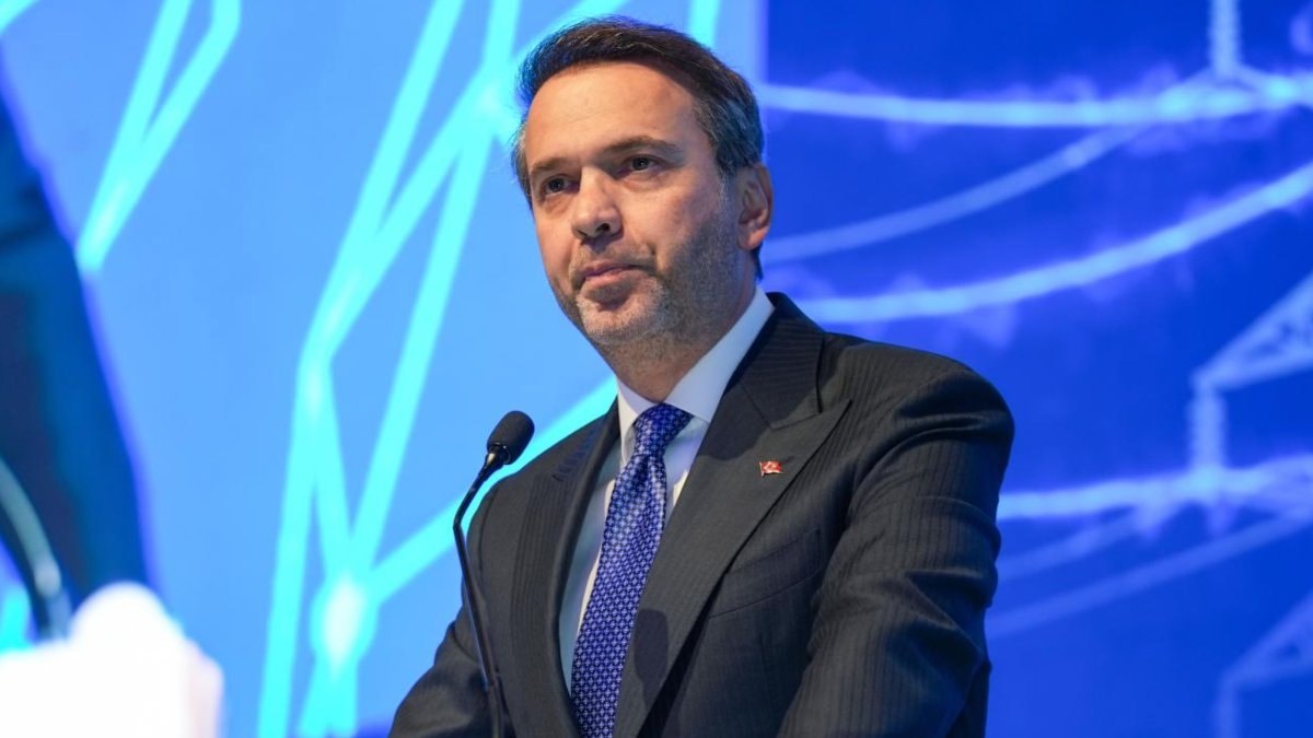 Alparslan Bayraktar petrolde Diyarbakır’ı işaret etti: Gabar’ı 3’e katlayacak potansiyel var