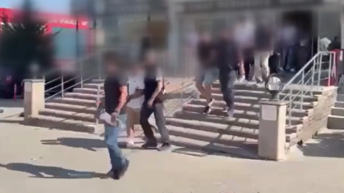 Ankara’da fuhuş operasyonu: 14 şüpheli yakalandı