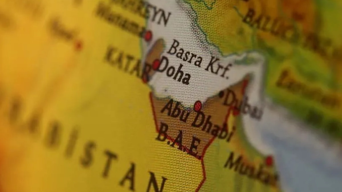 BAE, İran’la tüm ticari ve mali işlemleri durdurdu