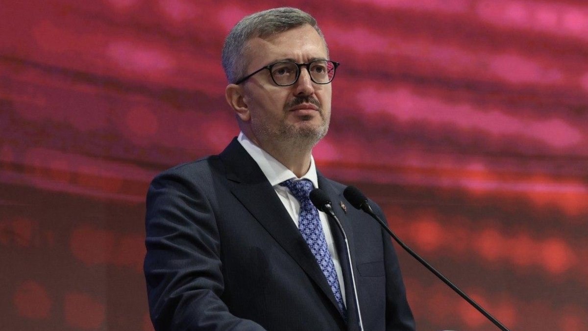 Burhanettin Duran’dan ’10 Ağustos’ mesajı: Yeni bir dönemin miladı oldu