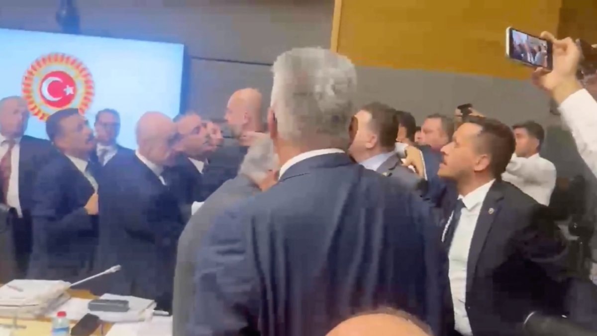 Çerçeve yasa görüşmeleri sırasında MHP’liler ile İyi Partililer arasında gerginlik