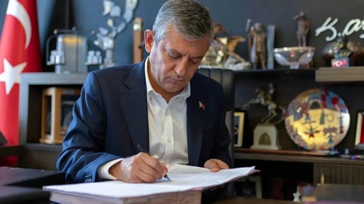 CHP’den 230 belediye başkanı Yeni Parti’ye geçiyor