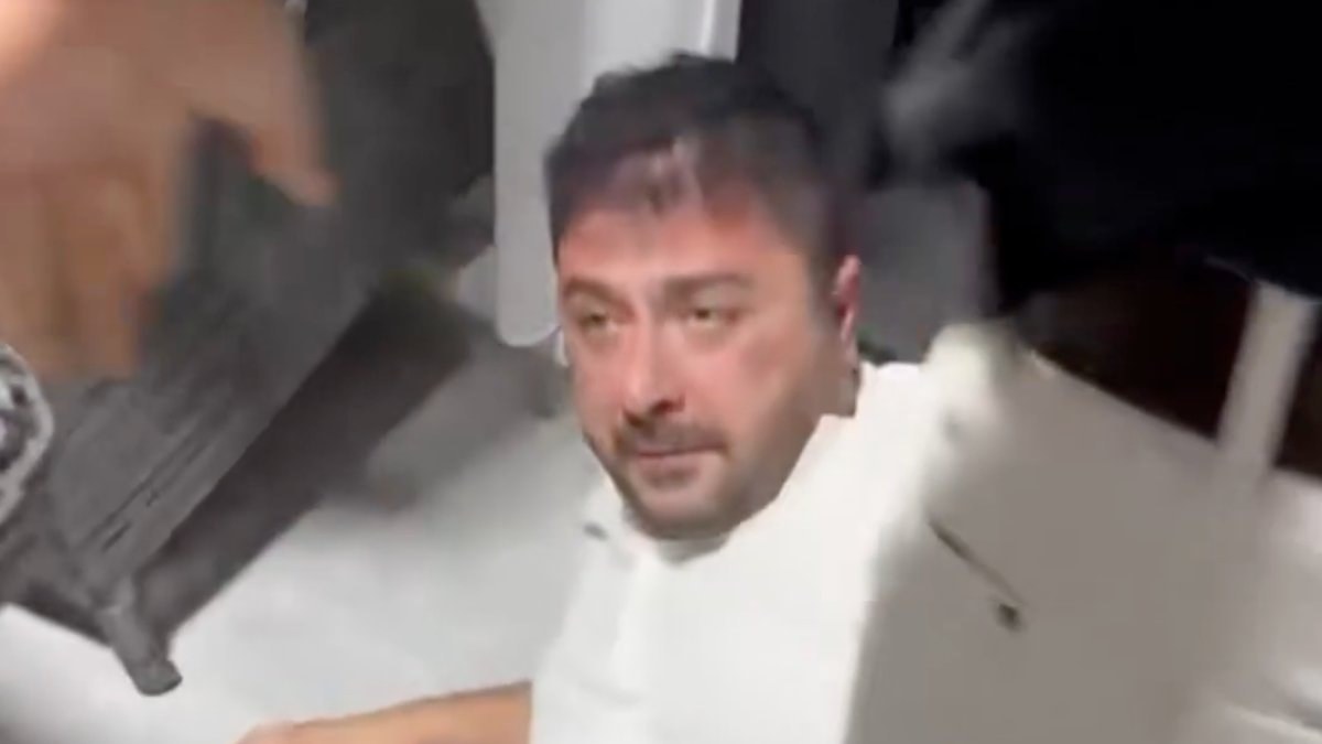 CHP’li vekil Ahmet Baran Yazgan, taciz iddiası üzerine darbedildi