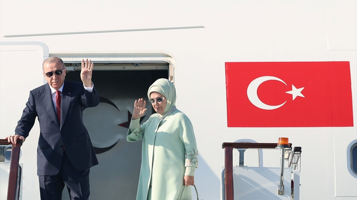 Cumhurbaşkanı Erdoğan Kırgızistan’a gitti