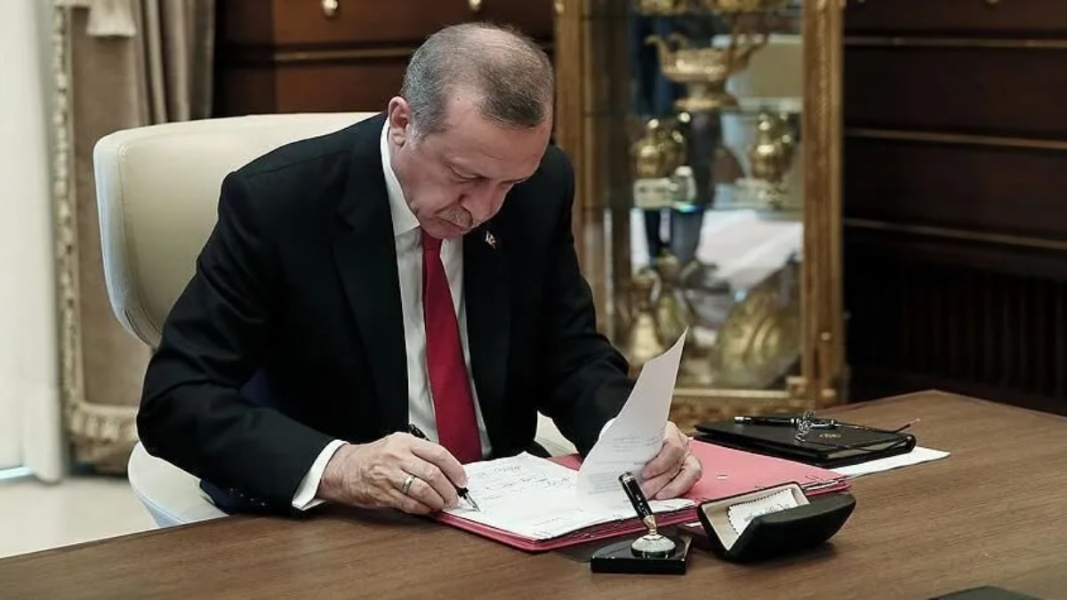 Cumhurbaşkanlığı tarafından yapılan atamalar Resmi Gazete’de