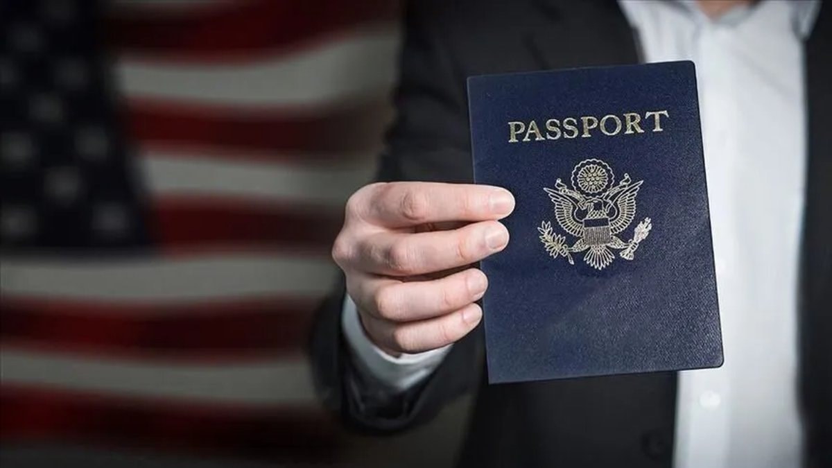 Donald Trump yönetiminde 175 binden fazla yabancının vizesi iptal edildi