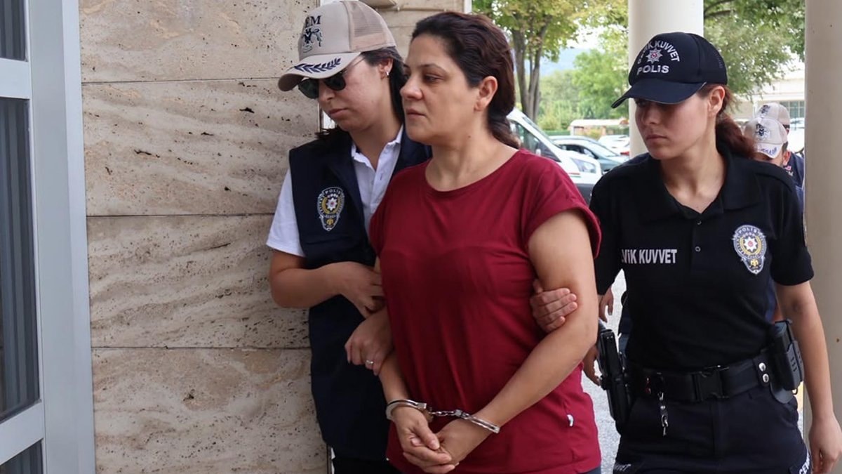 FETÖ’cü Burkay Karatepe’nin ablası tutuklandı