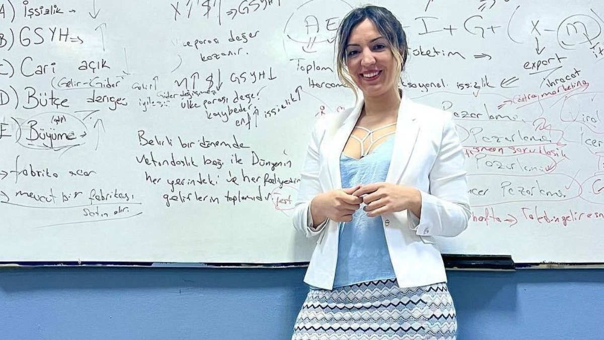 Fidan Hoca olarak bilinen Fidan Atalay müstehcenlikten tutuklandı