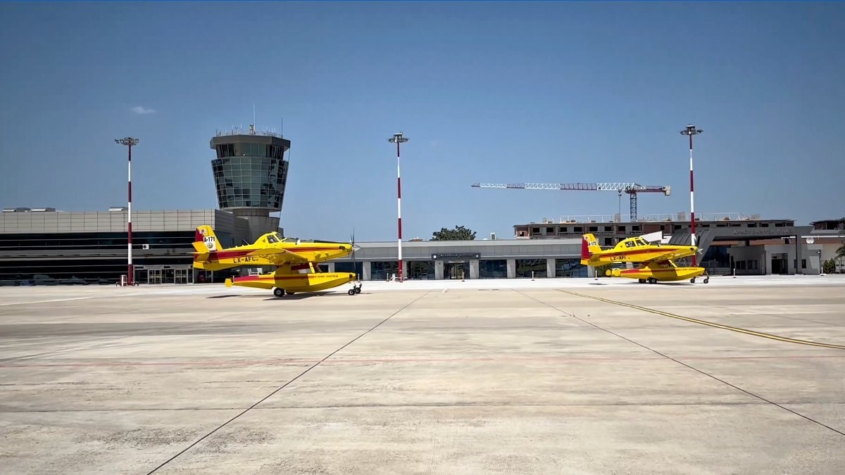 Fransa’ya giden yangın söndürme uçakları Türkiye’ye döndü