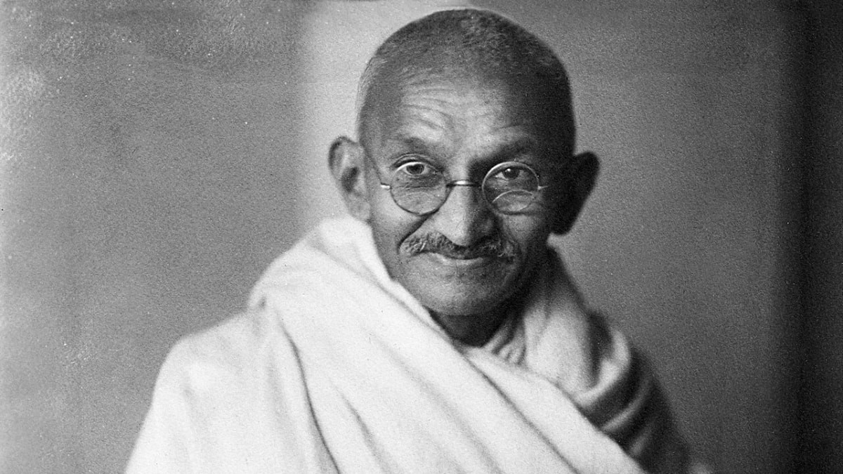 Gandhi’nin el yazısı notları 1,7 milyon dolara satıldı