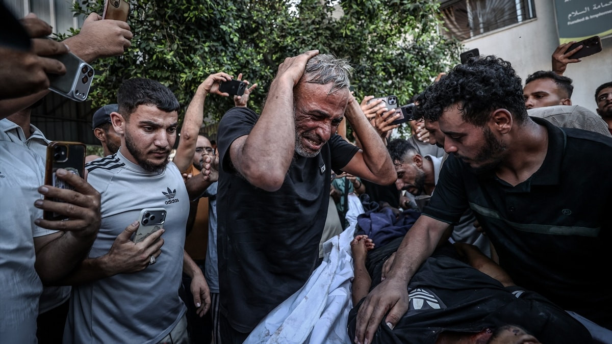 Gazze’de can kaybı 73 bin 449’a yükseldi