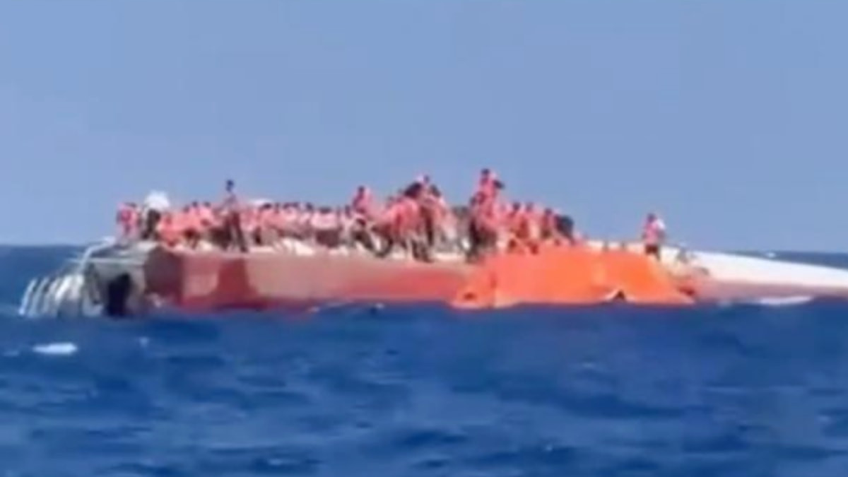 Girne açıklarında batan gemiye ilişkin soruşturma: 8 görevli gözaltına alındı