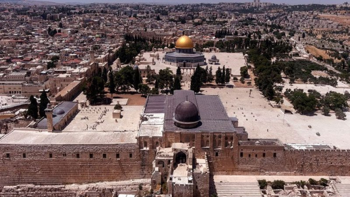 Hamas: İsrail, Mescid-i Aksa’nın kimliğini değiştiremeyecek