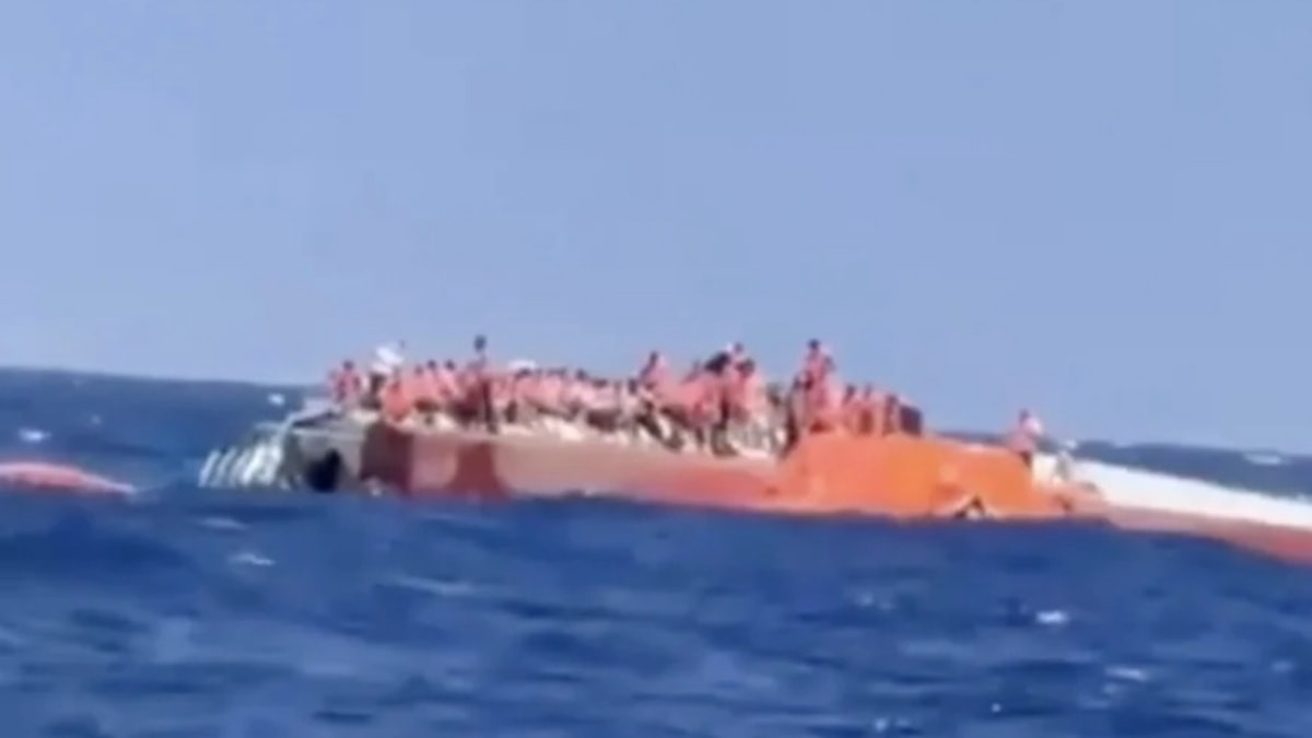 İçişleri Bakanlığı: Girne’de alabora olan gemi için 6 deniz unsuru görevlendirilmiştir