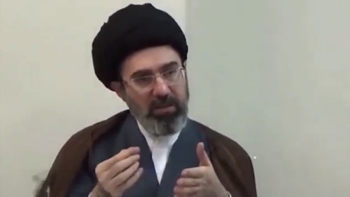 İran, Mücetba Hamaney’in görüntülerini yayınladı