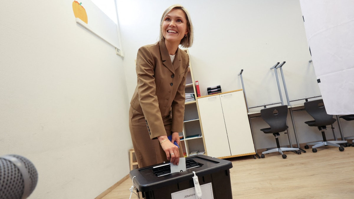 İzlanda’da AB için referandum: Sandık başına gittiler
