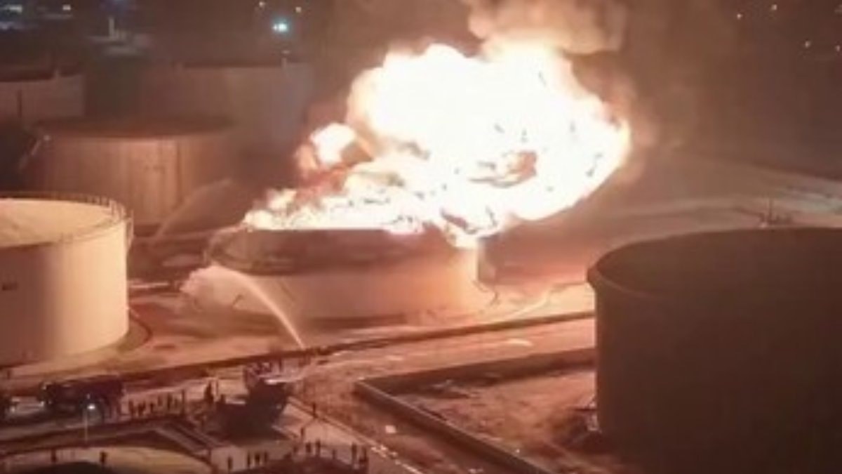 Libya’nın stratejik petrol rafinerisine İHA saldırısı