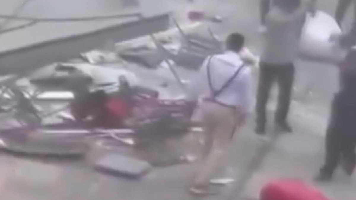 Mısır’da AVM’de patlama: 2 ölü 12 yaralı