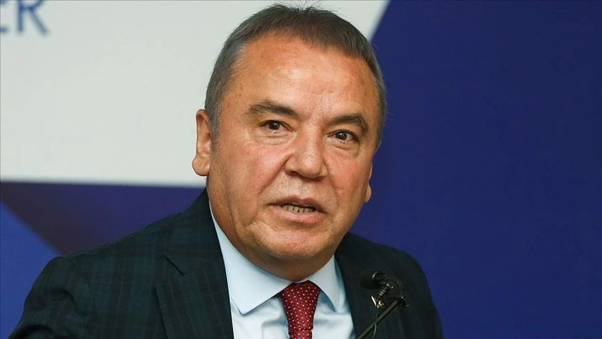 Muhittin Böcek ek ifade verdi: İmamoğlu adaylık için para istedi