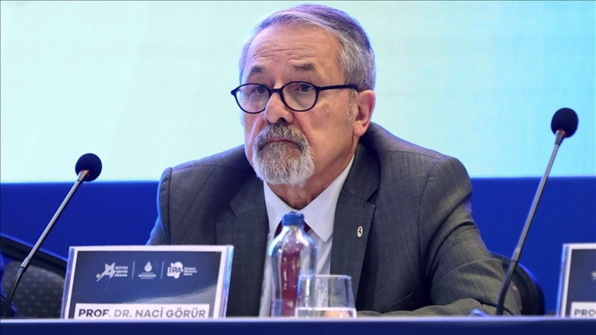 Naci Görür: Er veya geç büyük bir deprem olacak