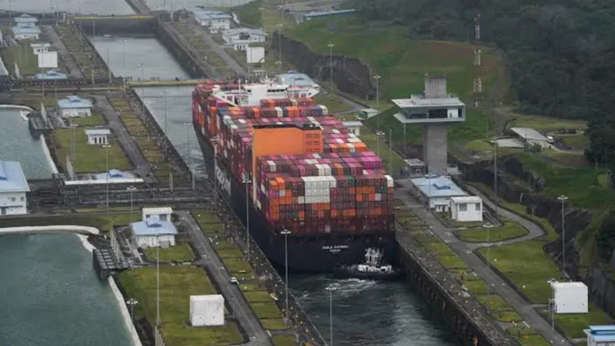 Panama Kanalı’nın geçiş ücretleri rekor seviyeye ulaştı