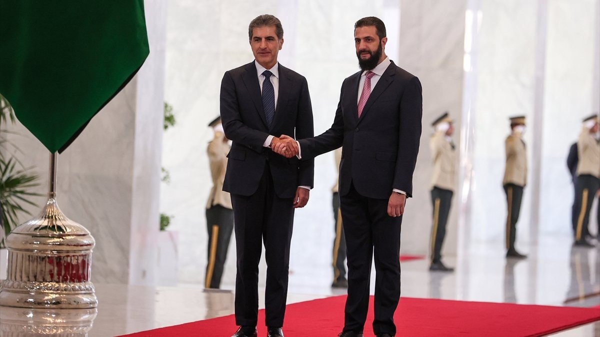 Suriye Cumhurbaşkanı Şara, IKBY Başkanı Barzani ile görüştü