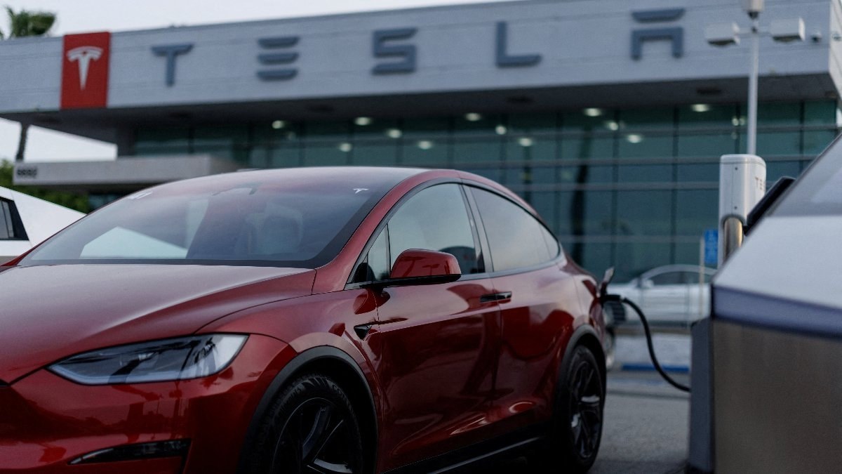 Tesla satışları arttı: Elon Musk’tan Japonya hamlesi geldi
