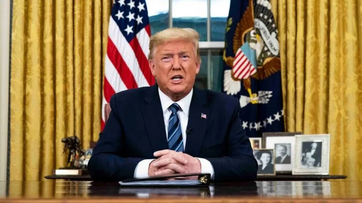 Trump, Kanada’ya uygulanması planlanan tarifeyi askıya aldı