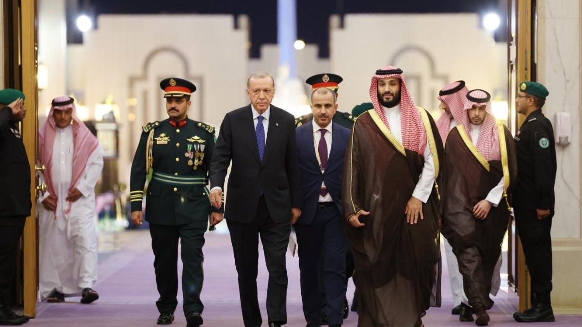 Türkiye, Suudi Arabistan ve Pakistan üçlü savunma anlaşması imzalayacak