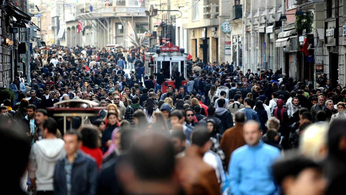 Türkiye’nin nüfusu 86 milyon 320 bini geçti