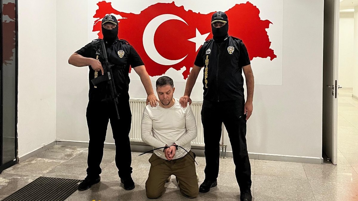 Türkiye’ye iade edilen Serkan Kurtuluş, İstanbul’a getirildi