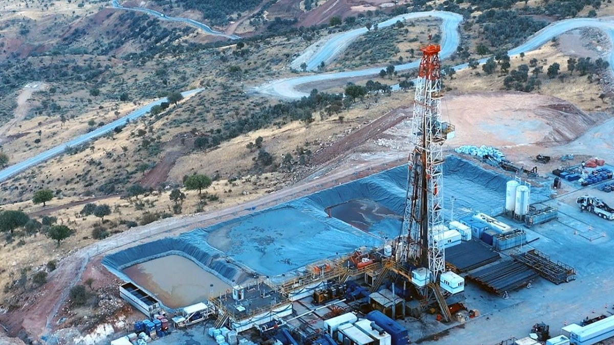 Yurt içi petrol üretimi 6 ayda 23,1 milyon varili buldu