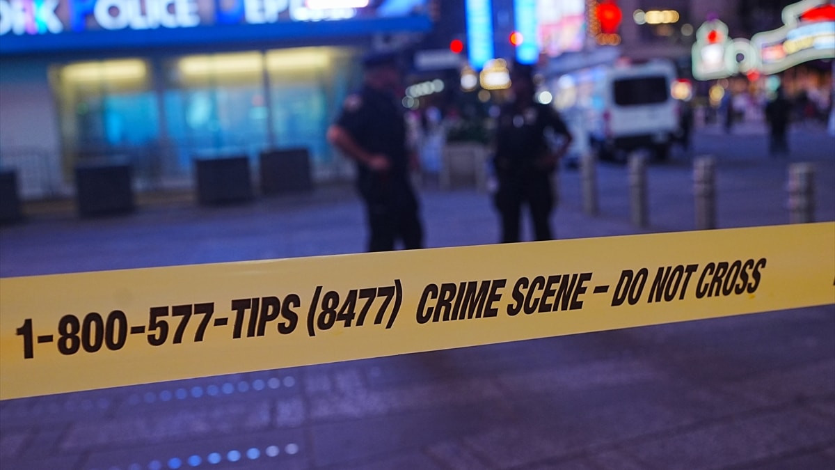 ABD’de Times Meydanı’nda bıçaklı saldırı: 2 ölü