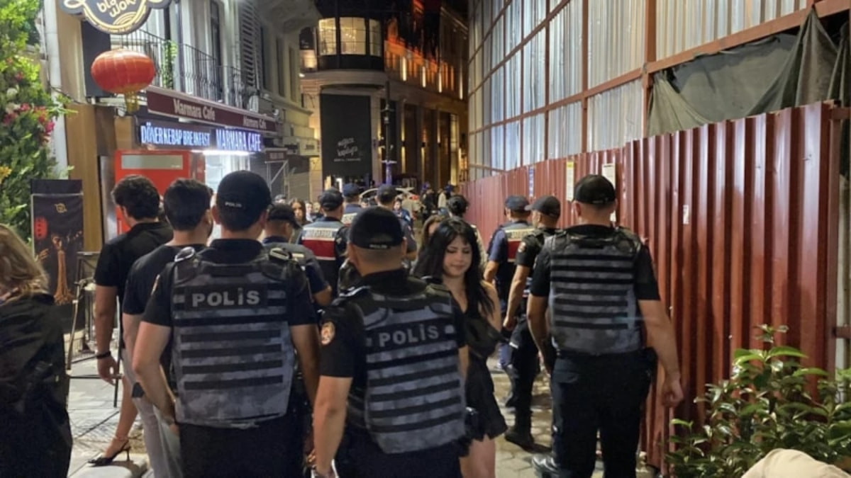 Ailem Güvende soruşturmasında 6 LGBT derneğine operasyon