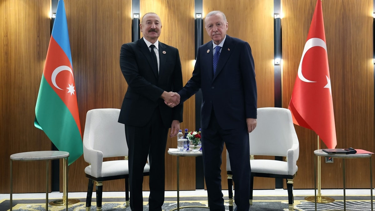 Cumhurbaşkanı Erdoğan, İlham Aliyev ile görüştü