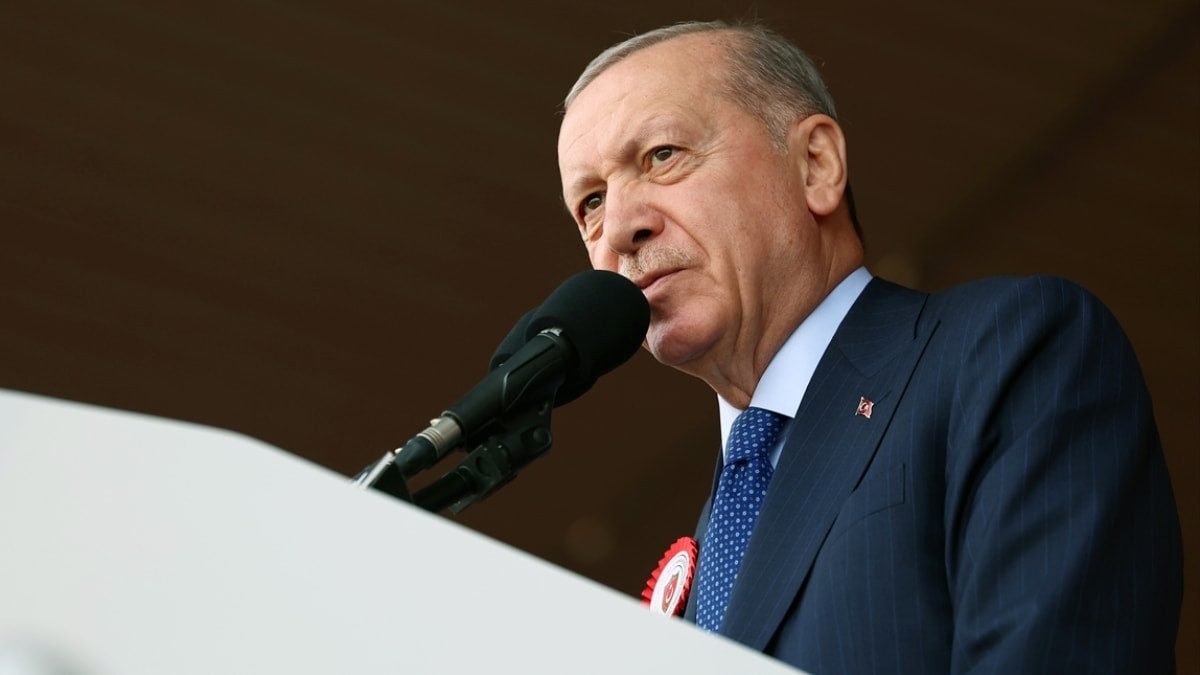 Cumhurbaşkanı Erdoğan’dan net mesaj: Yunanistan, adaları silahlandırmaktan vazgeçmeli